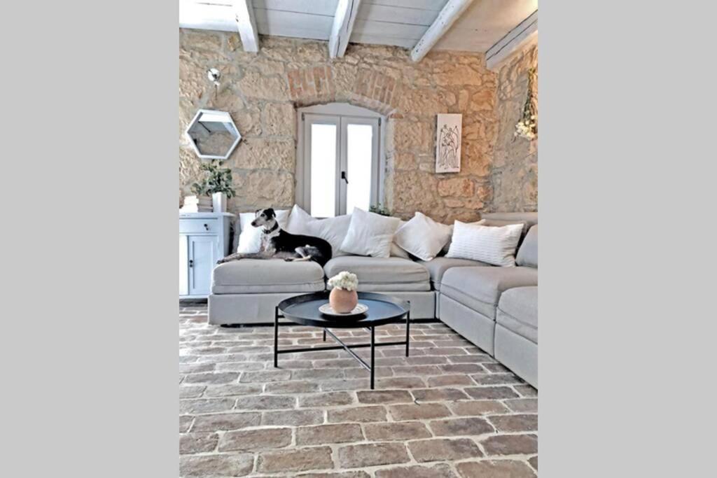 Ferienhaus Villa Alisia, Wunderschoenes Natursteinhaus Bei Porec, Istrien, Kroatien Vranje Selo Esterno foto