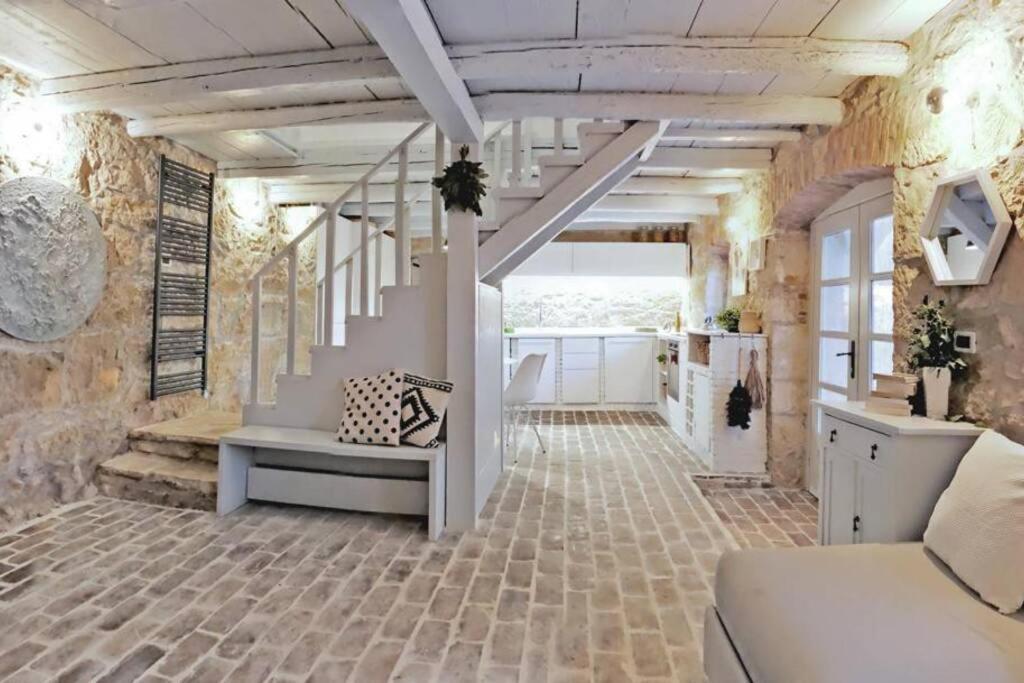 Ferienhaus Villa Alisia, Wunderschoenes Natursteinhaus Bei Porec, Istrien, Kroatien Vranje Selo Esterno foto